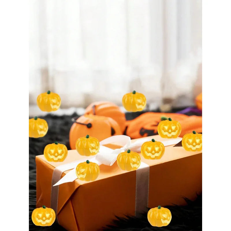 10pcs Glowing Resin Pumpkins