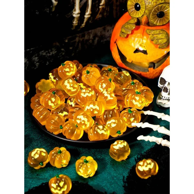 10pcs Glowing Resin Pumpkins