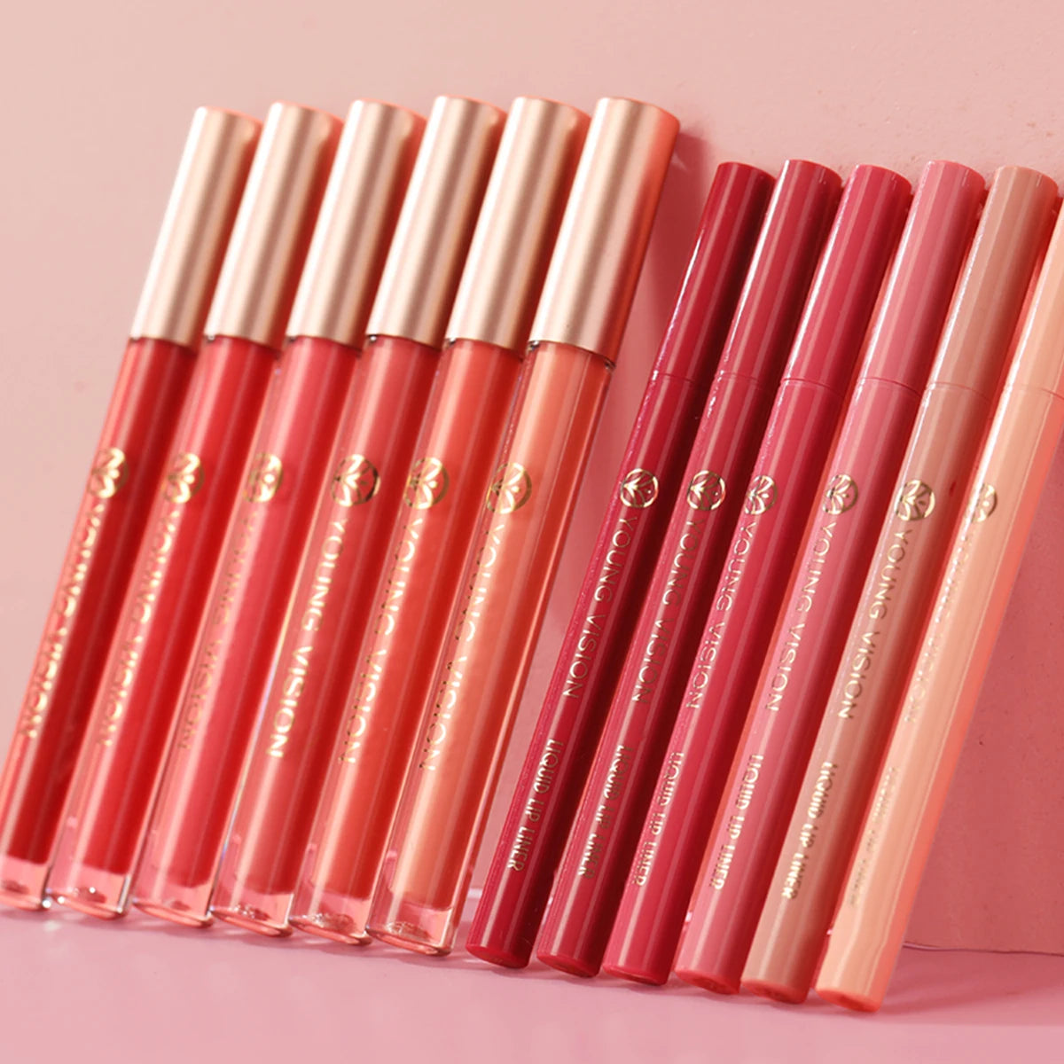 Lip Glaze + Lip Liner